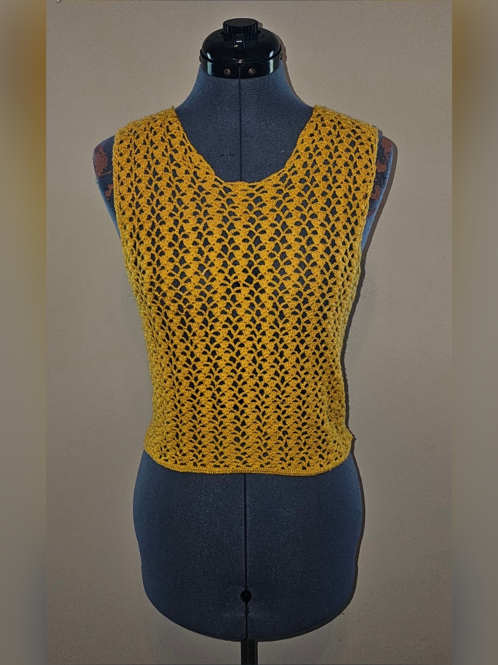 TA EXCLUSIVE Vintage Handmade Crochet Yellow Tank Top